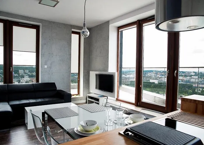 Apartment Sea Towers *