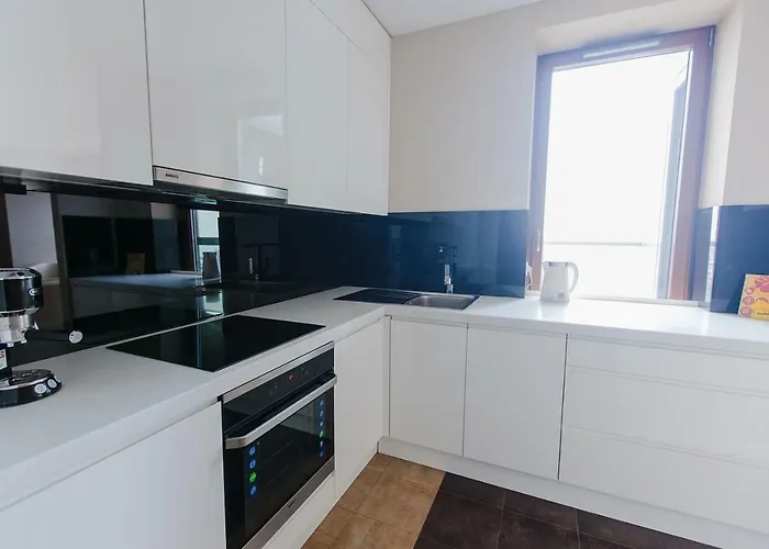 Sea Towers Apartment *